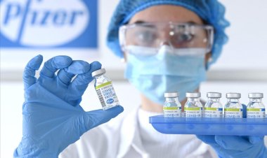 DCGI ने Corona Vaccine को दी मंजूरी, कहा- अब तक के सभी ट्रायल रहे सुरक्षित