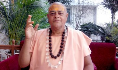 स्वामी अखिलेश्वरानंद गिरि को मप्र सरकार का तोहफा, विभाग ने जारी किए आदेश