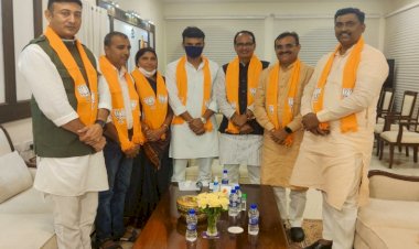 कांग्रेस को फिर बड़ा झटका, पूर्व विधायक ने थामा बीजेपी का दामन