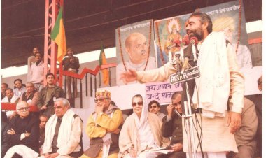 राजमाता की जयंती पर PM ने tweet की पुरानी तस्वीर - भाजपा पर जनता भरोसा करती है, तो उसके पीछे राजमाता हैं