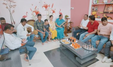 राज्यसभा सांसद श्रीमती सुमित्रा बाल्मिकी मन की बात कार्यक्रम में हुई शामिल, वार्ड के कार्यकर्ताओं से की चर्चा