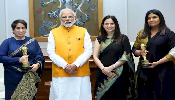 Oscar 2023 में जीत के बाद PM मोदी से मिली गुनीत मोंगा, ऑस्कर में भारत ने जीते 2 अवॉर्ड