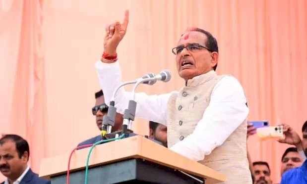 मध्‍य प्रदेश में अब 55 जिले, पांढुर्णा में अजय देव शर्मा और मैहर में रानी बाटड होंगे नए कलेक्टर 